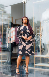 Elegant black abstract print shift dress
